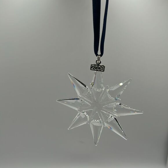 Swarovski Crystal Annual 2009 Ornament - Picture 3 of 5